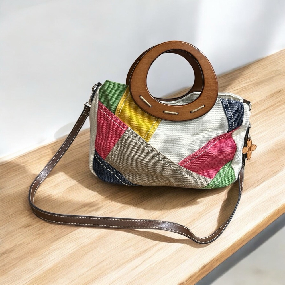 Relic Woven Multicolor Print Fabric Tortoise Shell Wooden Handle Purse Zip Strap